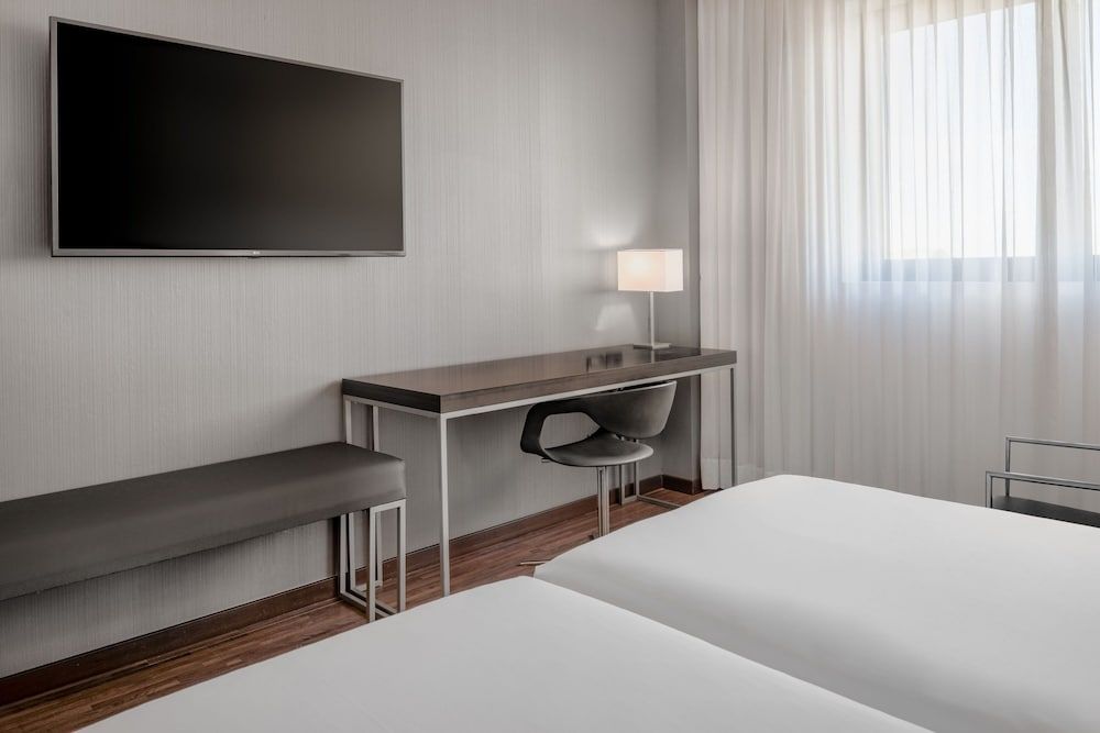 AC Hotel Pisa by Marriott Standard Room, 2 Twin Beds