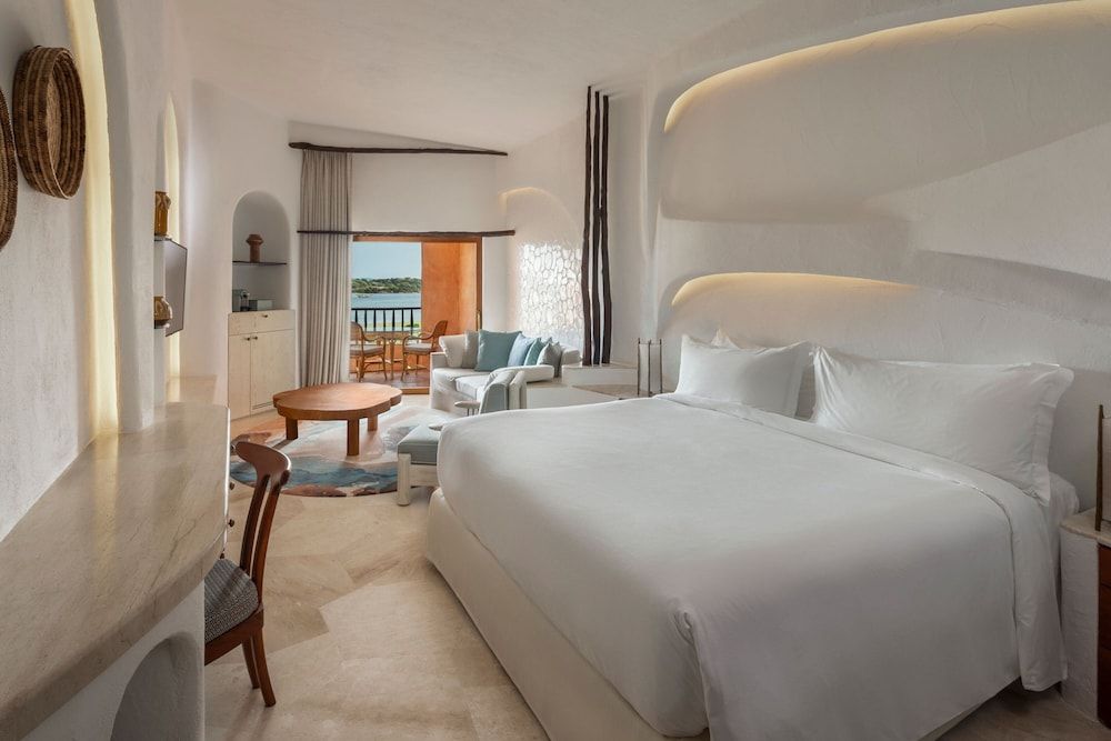 Junior Suite, 1 King Bed, Sea View (Contemporary)