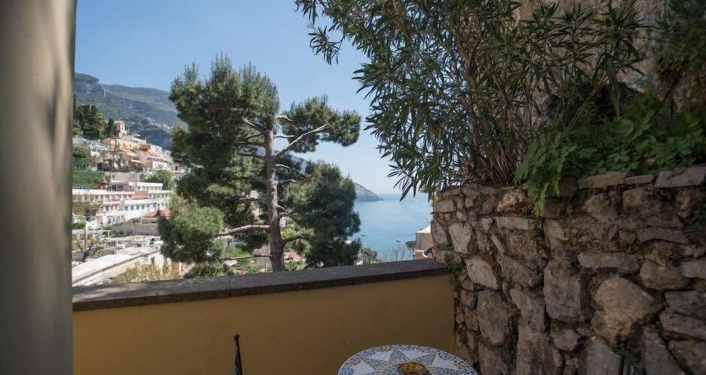 Hotel Posa Posa Superior Double Room, Partial Sea View 4