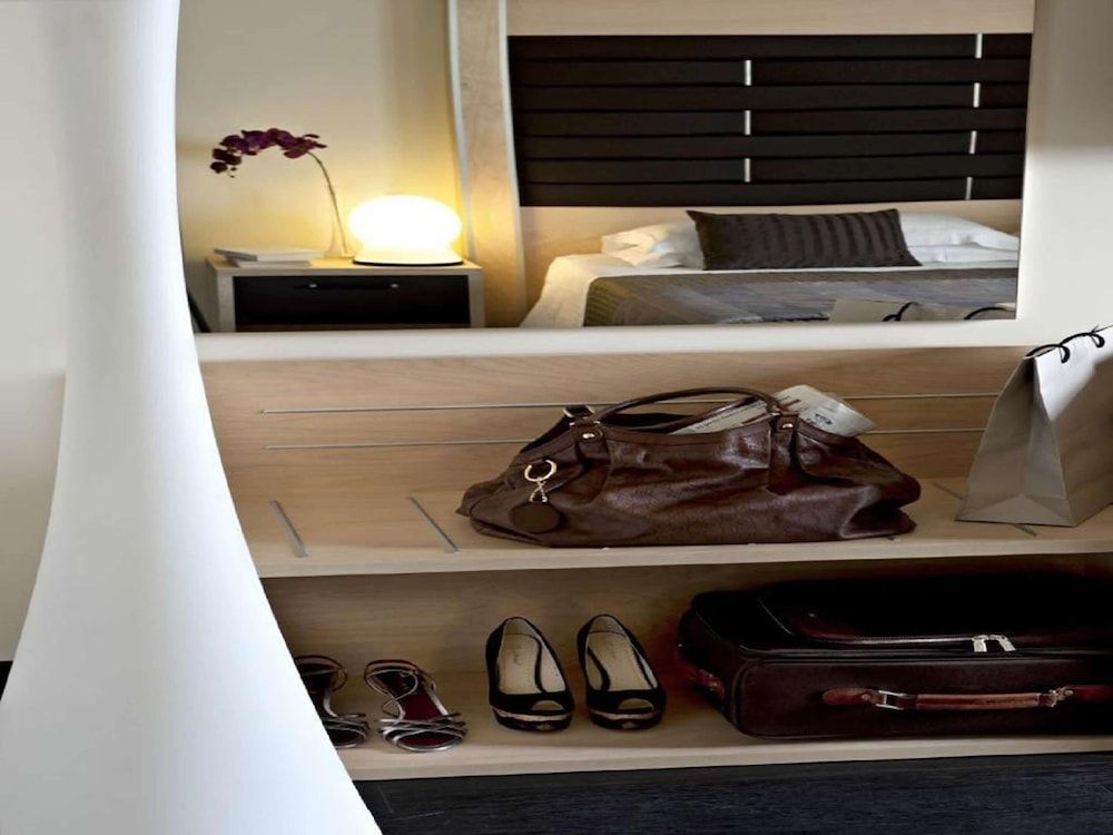 Art Hotel Museo Deluxe Double Room 6