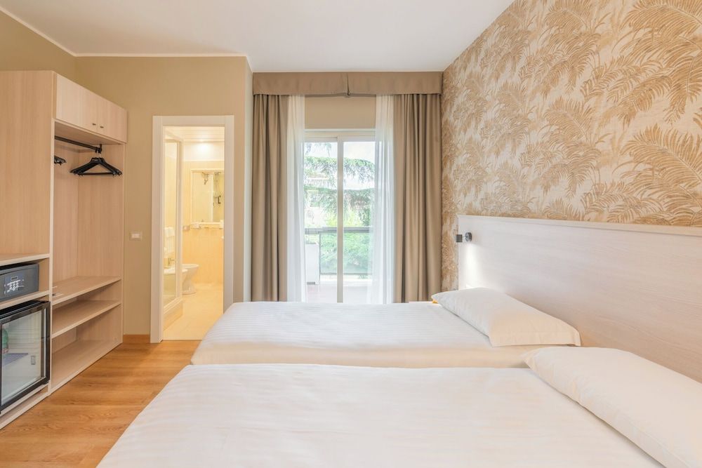 Hotel Pineta Palace Comfort Double or Twin Room, Balcony 4