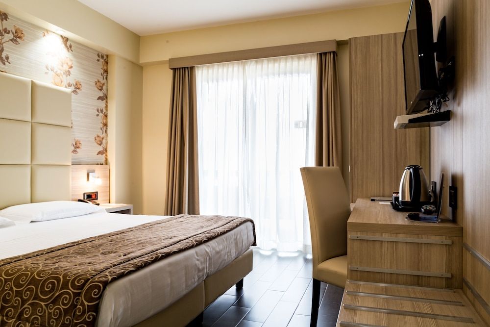 undefined Hotel Pineta Palace