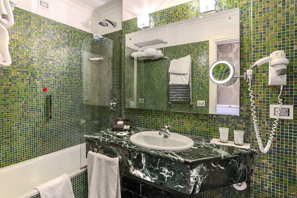 Albergo Del Senato Standard Double Room 8