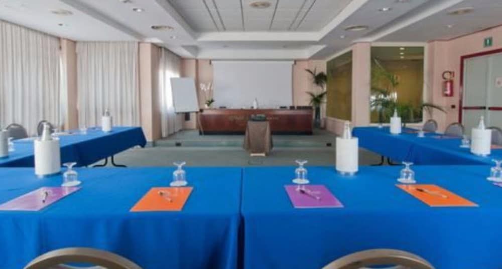 undefined Hotel Ariston 10