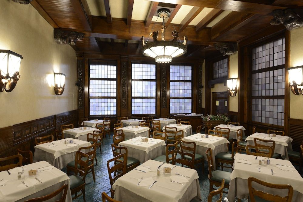 undefined Bettoja Atlantico Hotel 10