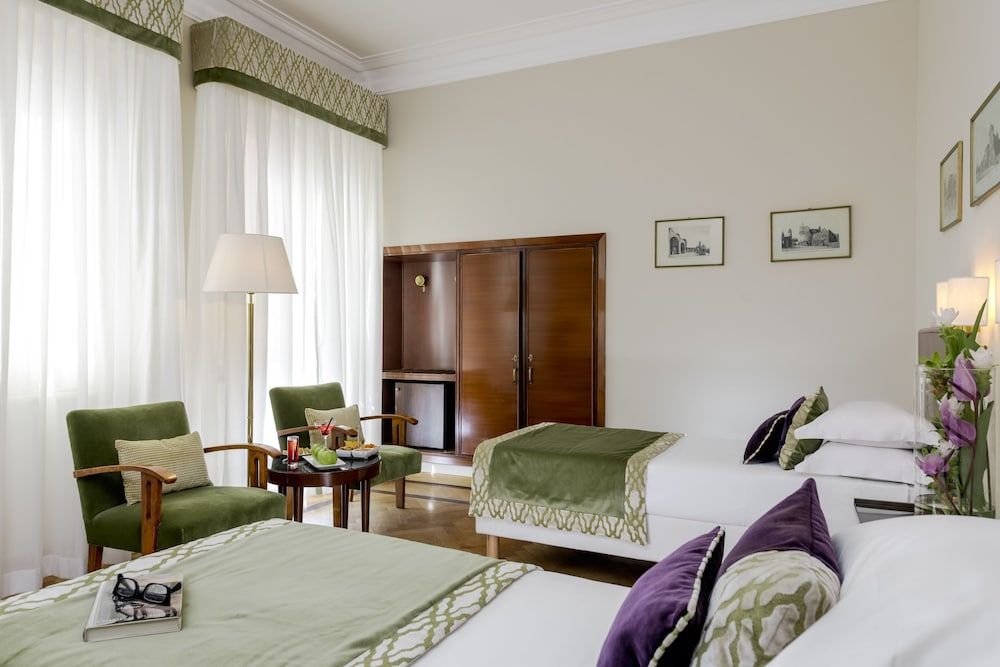 Bettoja Atlantico Hotel Classic Double or Twin Room 9