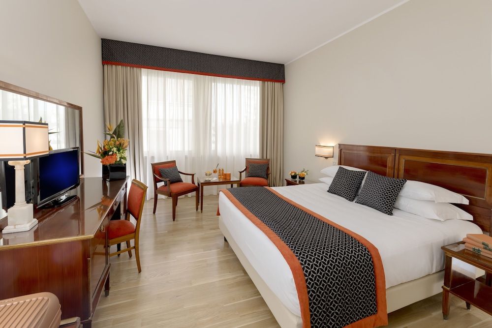 Bettoja Hotel Mediterraneo Classic Double or Twin Room 4