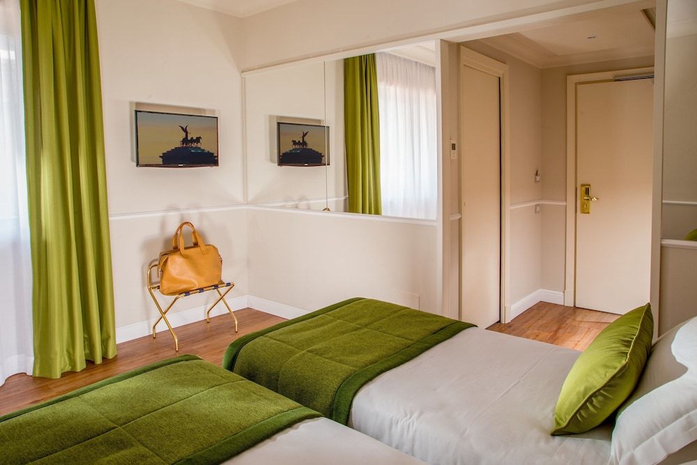 undefined Hotel Cristoforo Colombo 2