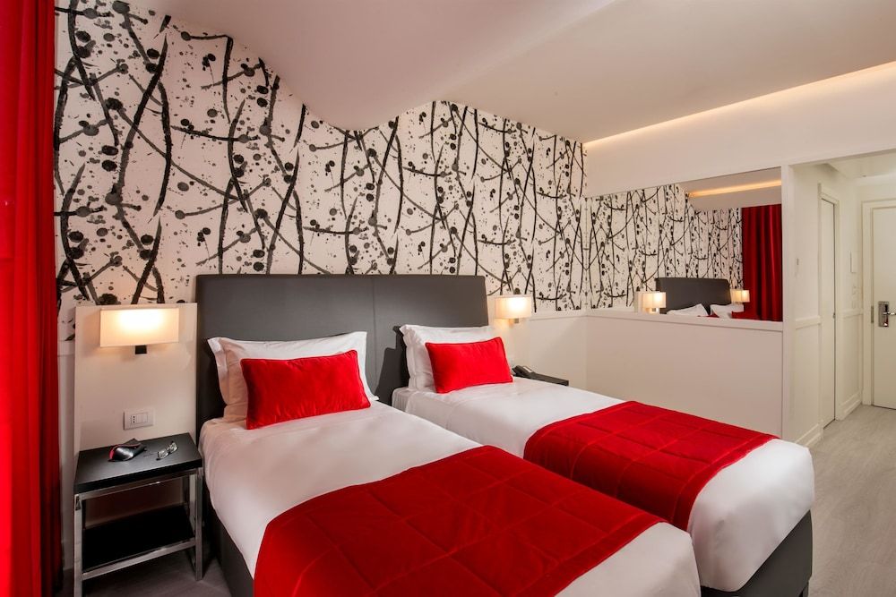 undefined Hotel American Palace Eur 2