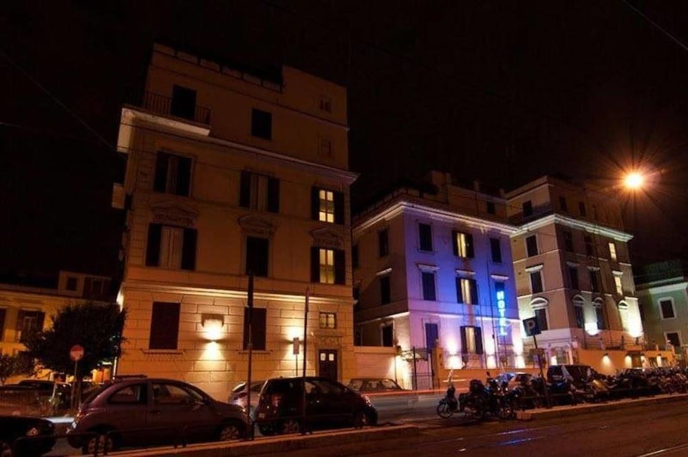 undefined Hotel Center 1 5