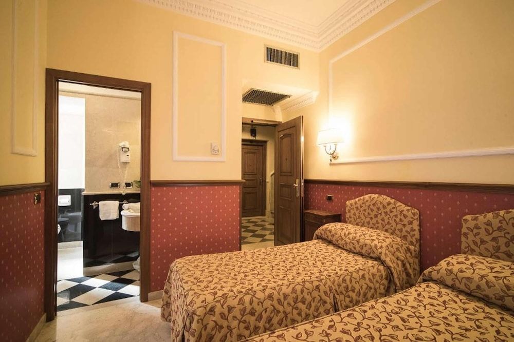 undefined Hotel Donatello 9