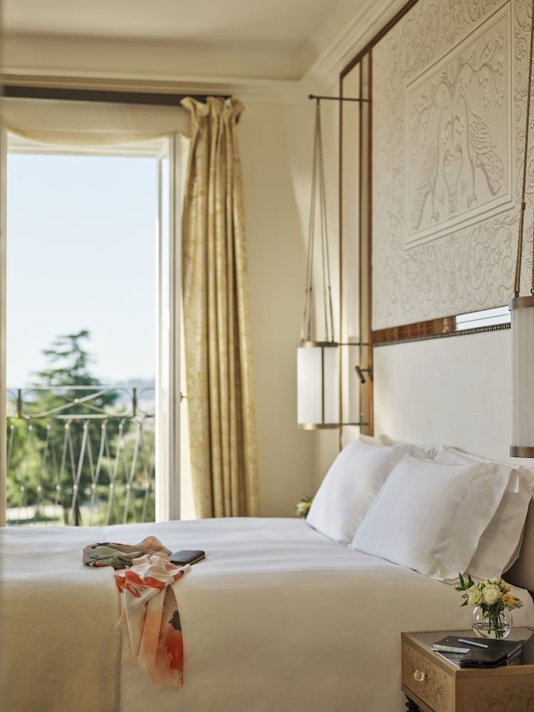 Classic Room, Balcony
