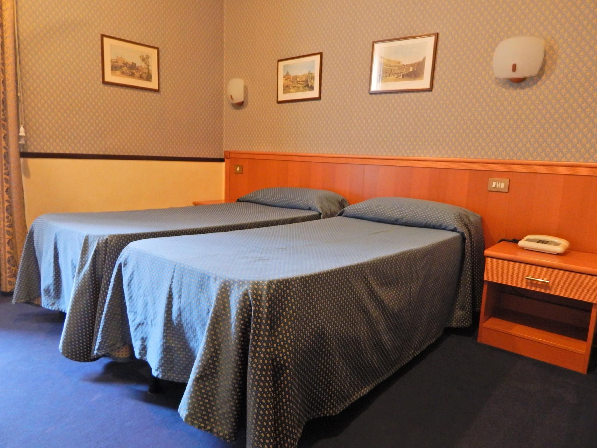 undefined Hotel Garda 6