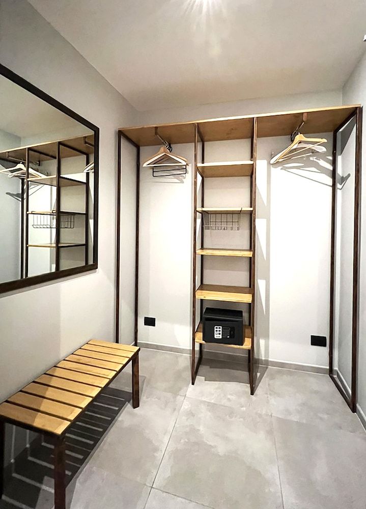 Hotel King Superior Double or Twin Room, Balcony 21