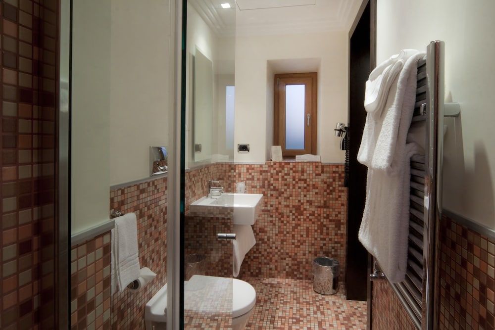 undefined Marcella Royal Hotel - Rooftop Garden 10