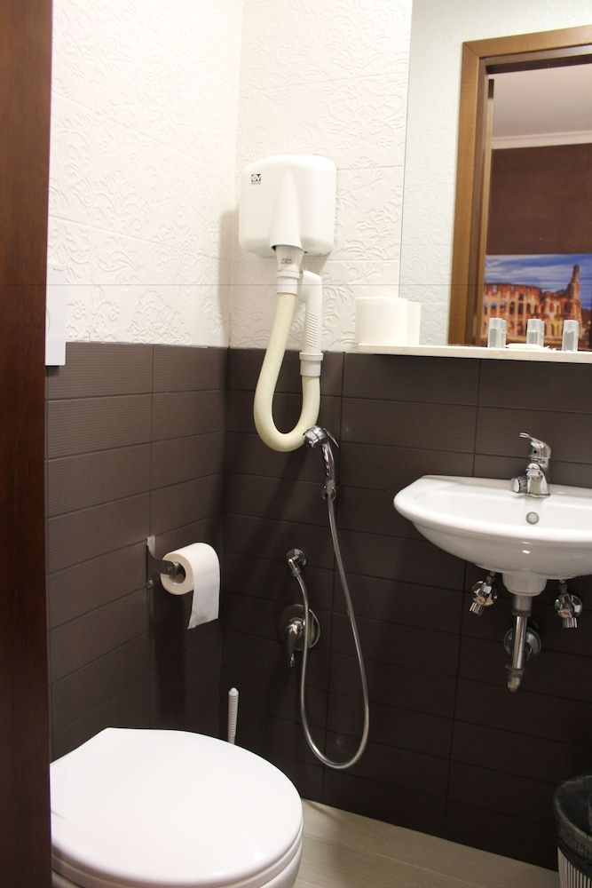 Hotel Pyramid Deluxe Suite, 1 Bedroom, Hot Tub 4