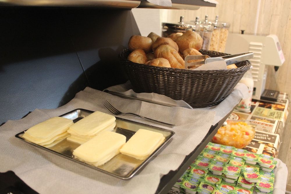 undefined Hotel Pyramid 10