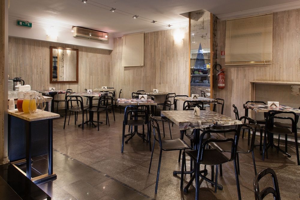 undefined Hotel Pyramid 7