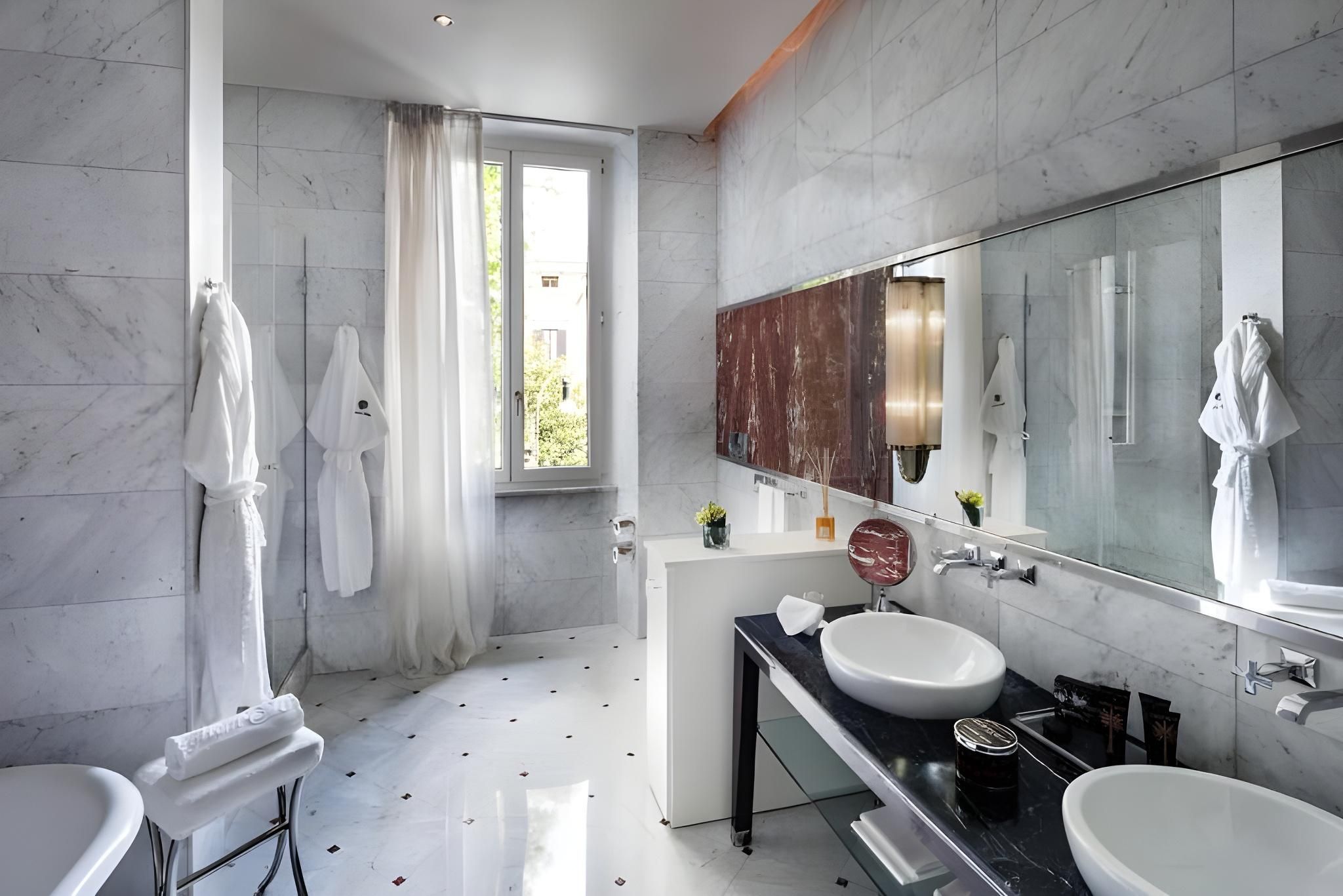 undefined Baglioni Hotel Regina - The Leading Hotels of the World 9