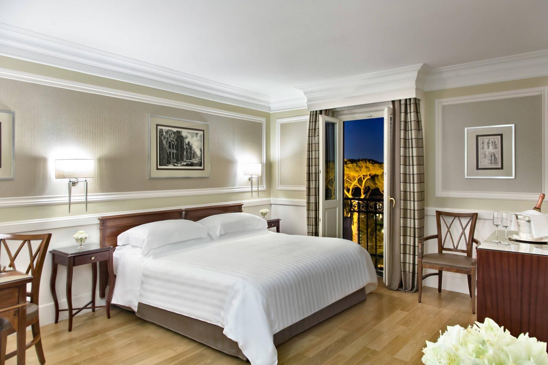 high floor superior king, larger guest room, 1 king, city view, high floor