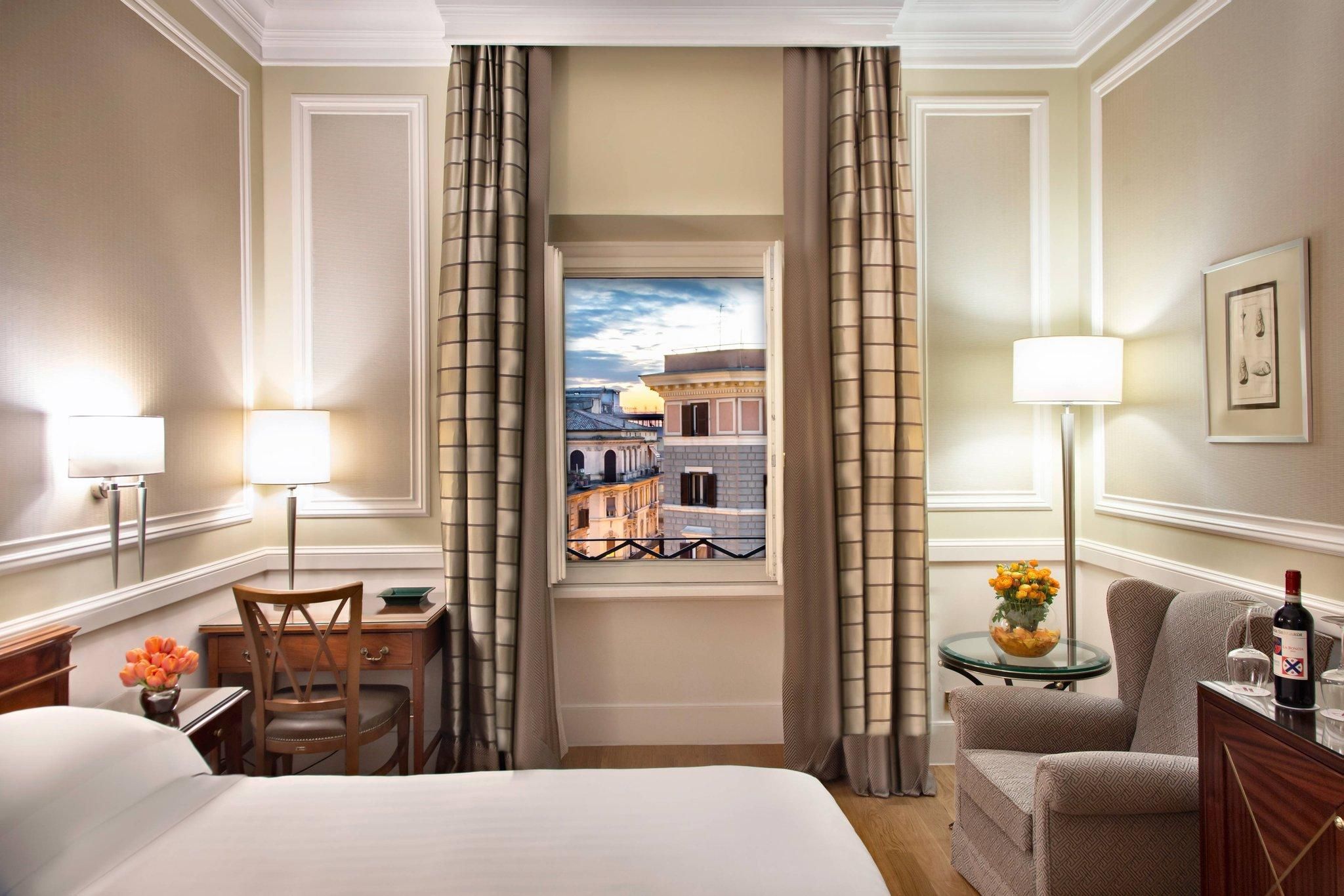 High Floor Deluxe King, Guest room, 1 King, High floor