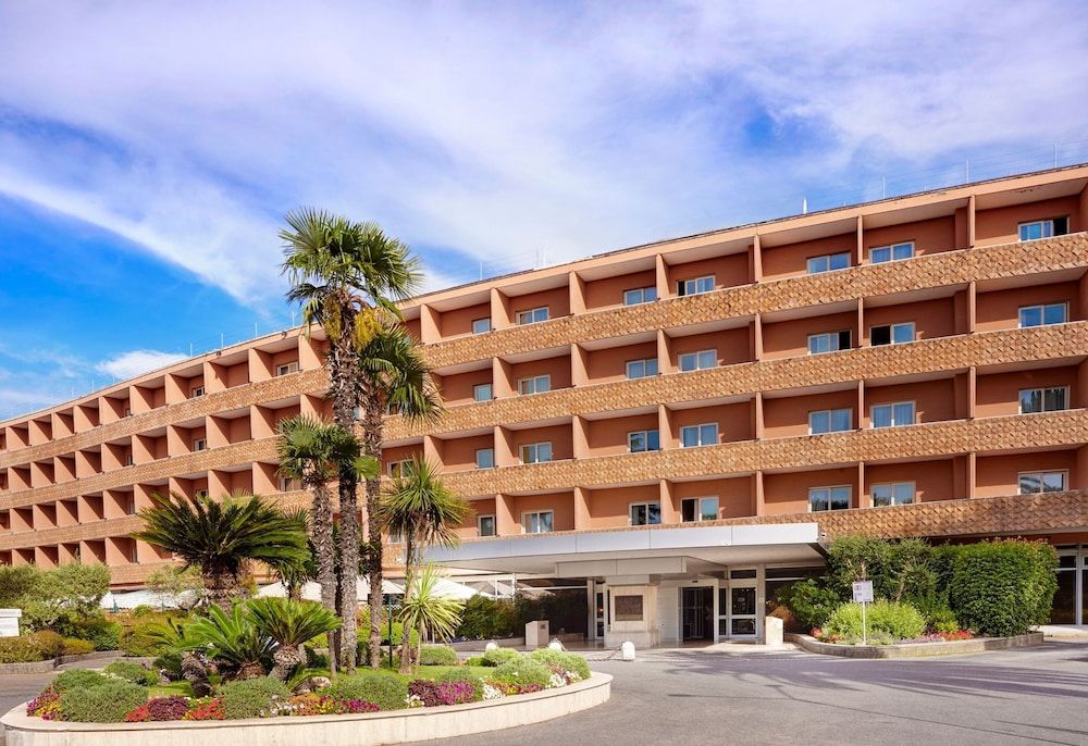 undefined Crowne Plaza Rome-St. Peter's Hotel & Spa by IHG 3