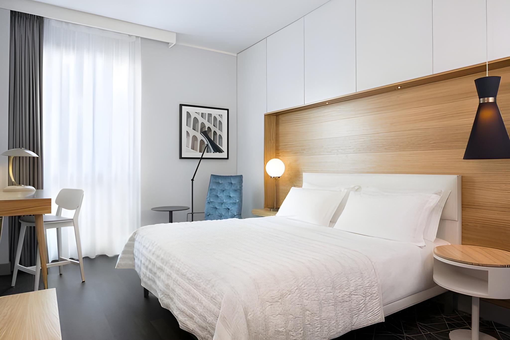 Gran Deluxe Triple Room, Larger Guest room, 1 King or 1 Twin