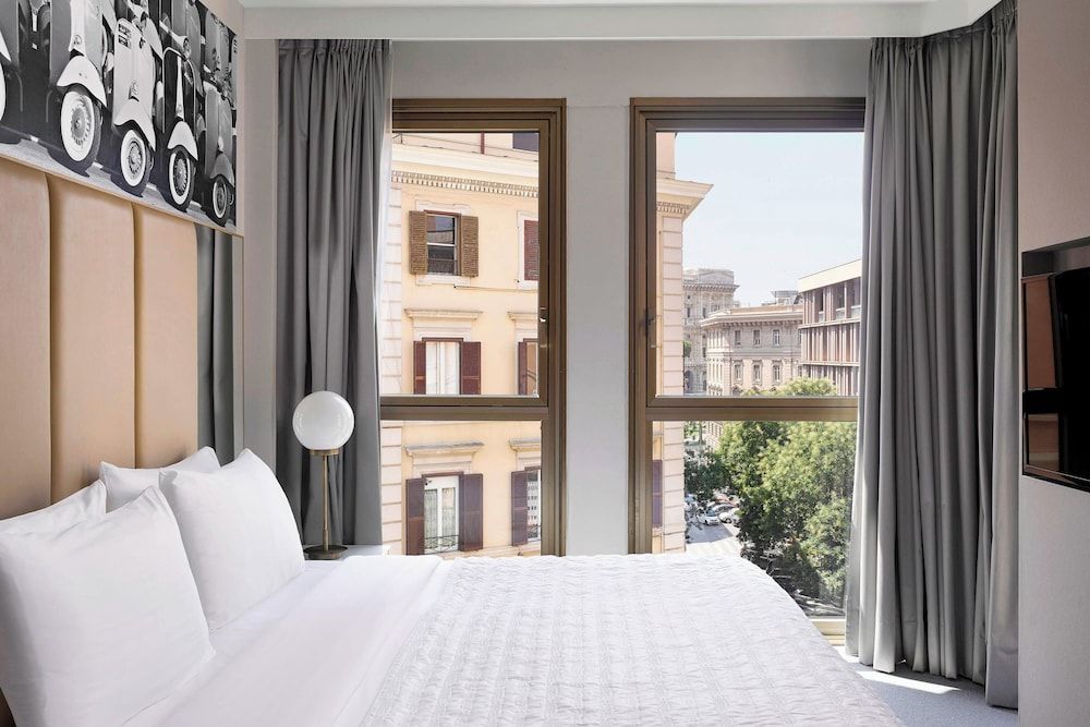 undefined Le Méridien Visconti Rome