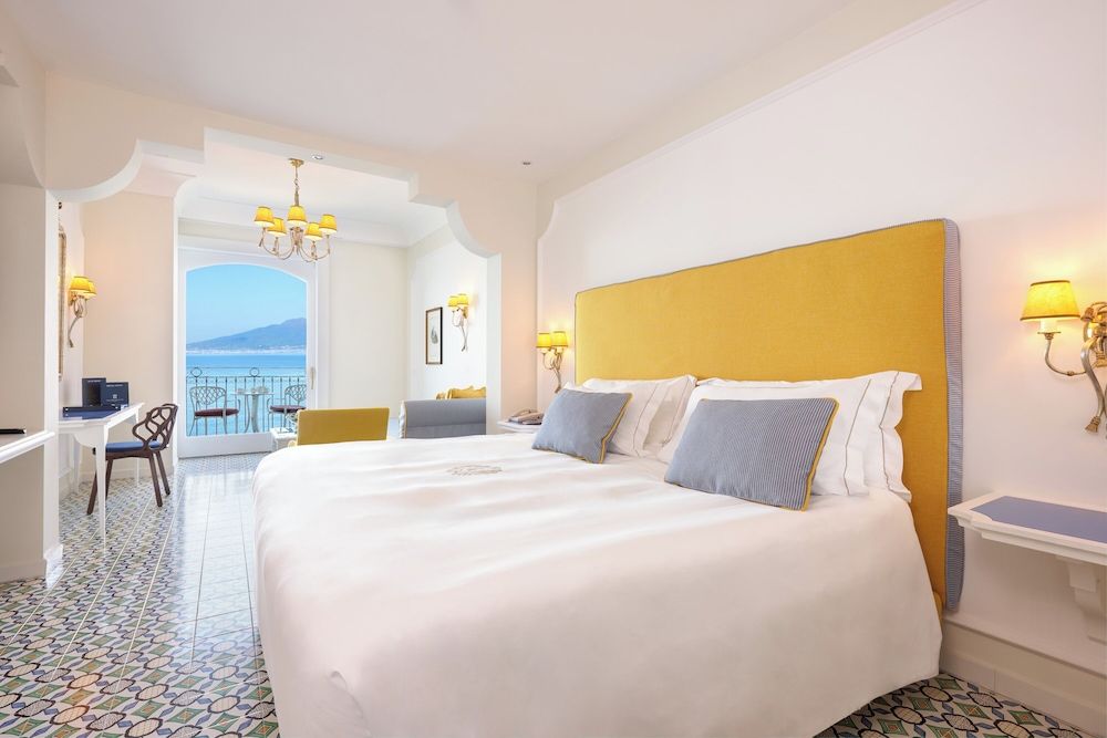 Junior Suite, Balcony, Sea View (Deluxe)