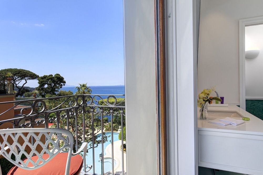 Suite, Balcony, Sea View (Sorrento)