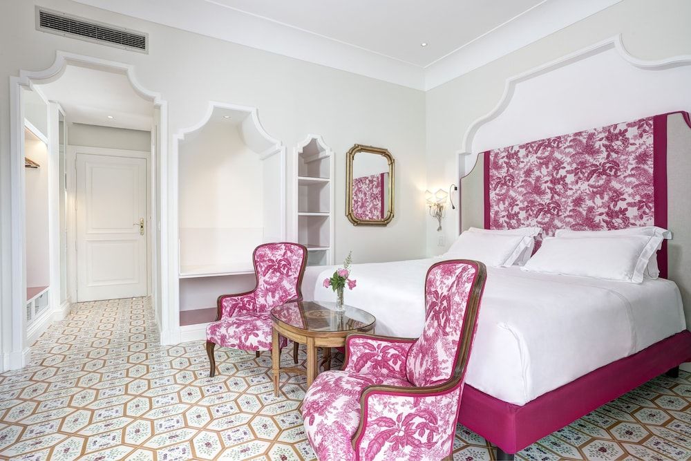 Classic Double or Twin Room, Balcony, City View