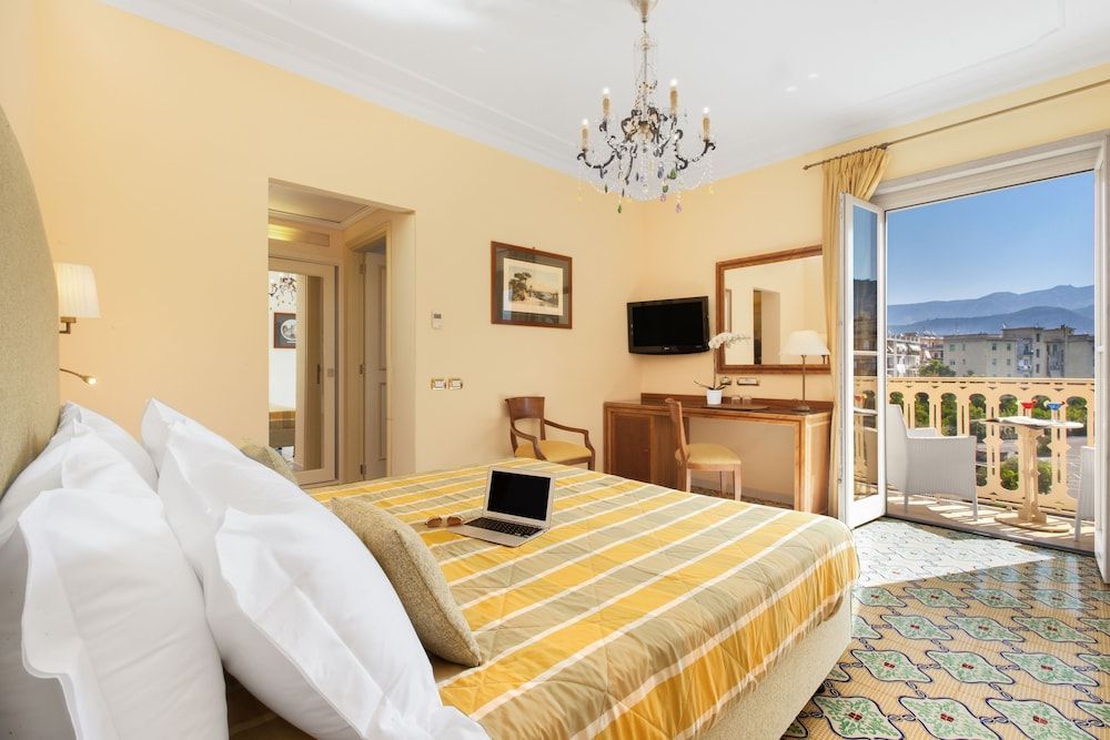 Hotel Antiche Mura Comfort Double or Twin Room, Balcony 2