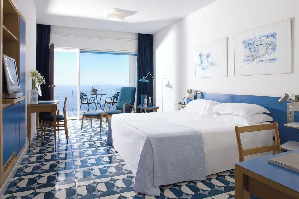 Deluxe Triple Room with Sea View