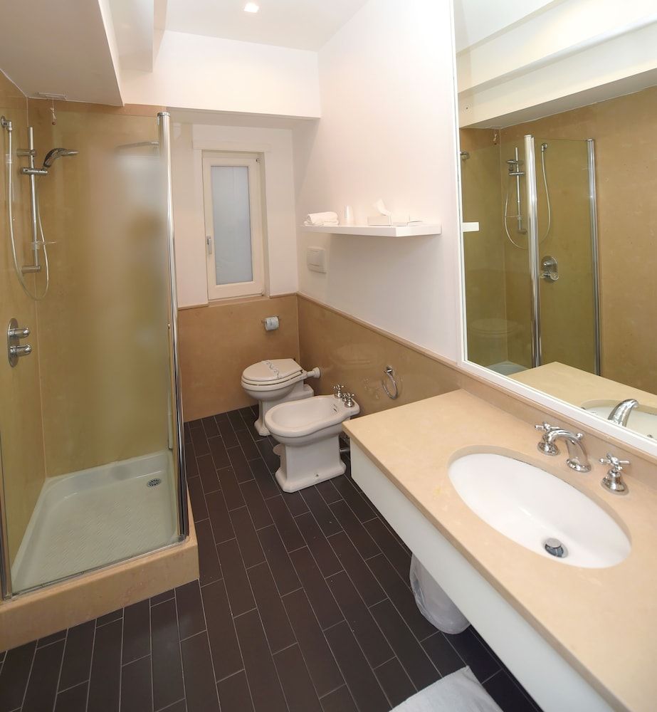 Hotel Sorrento City Junior Suite, City View 8