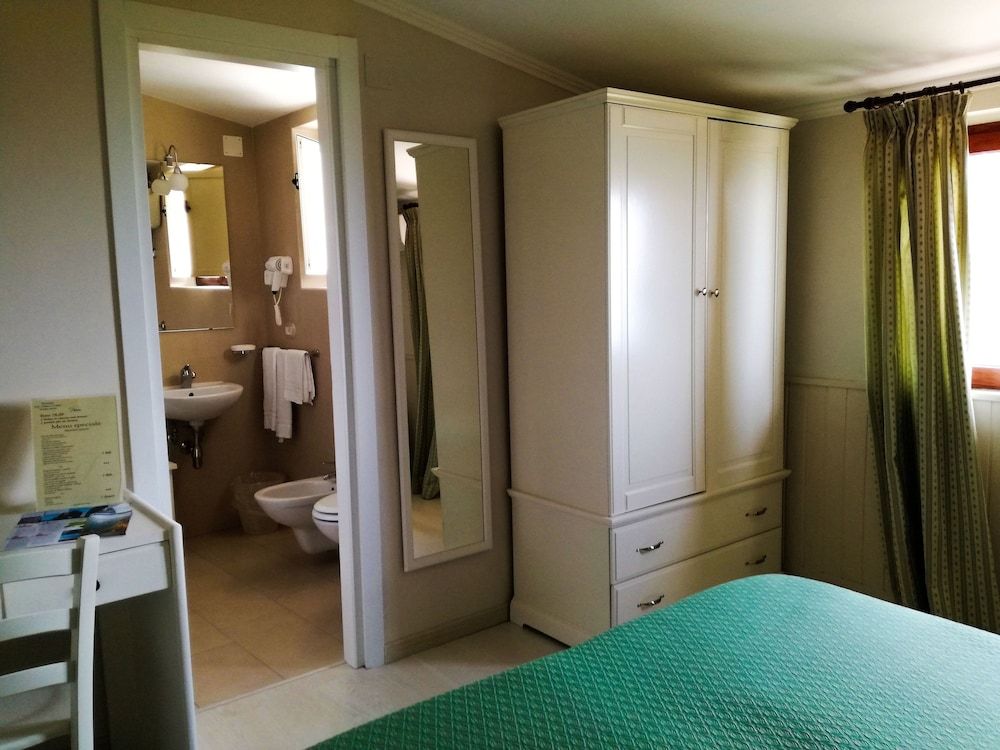 undefined Hotel Villa Fiorita 7