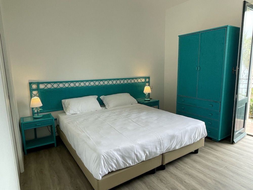 Superior Double or Twin Room, Sea View