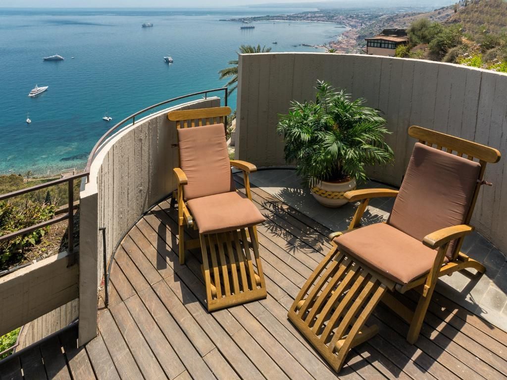 Junior Suite with Terrace