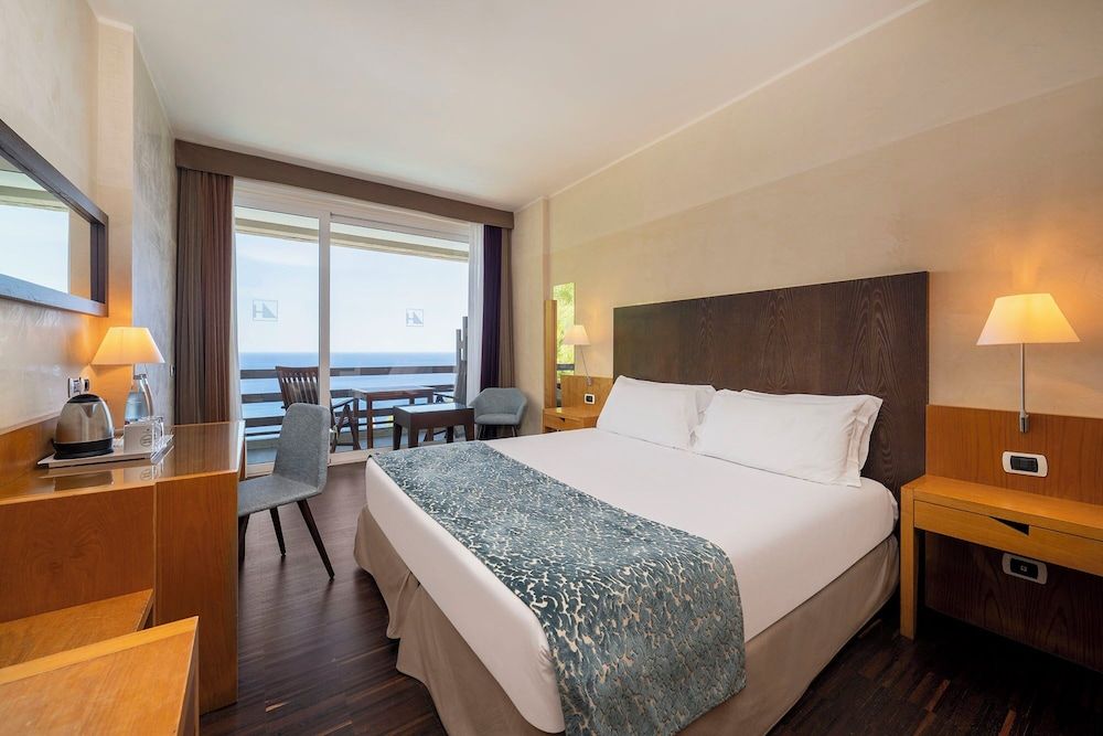 Double Room, Balcony, Sea View (Premium)