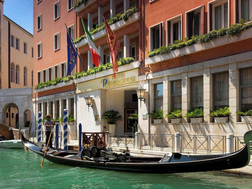 undefined Hotel Papadopoli Venezia MGallery by Sofitel 10