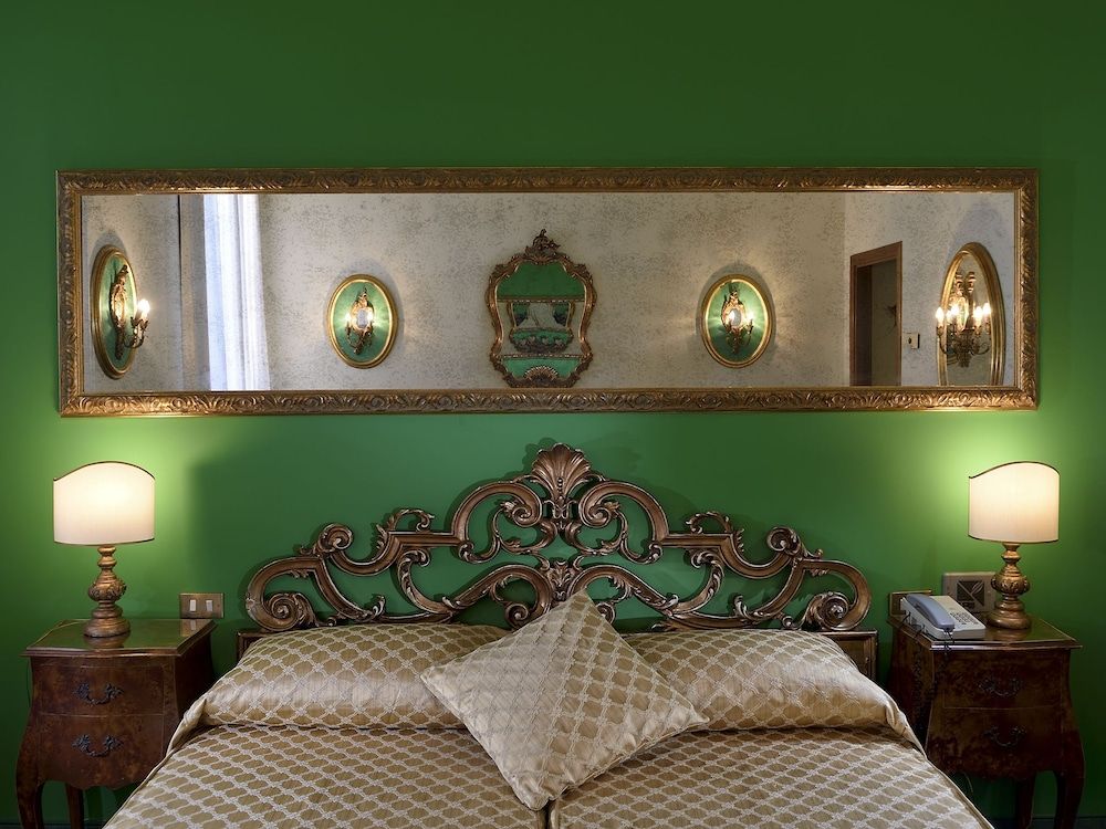 undefined Amadeus Hotel 6