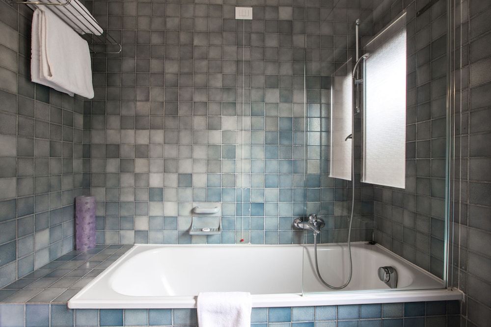 Amadeus Hotel Classic Double or Twin Room 12