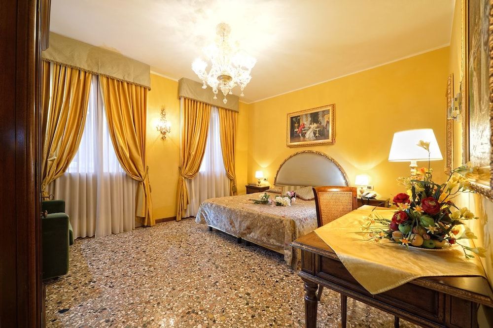 Antico Panada Standard Double Room 2