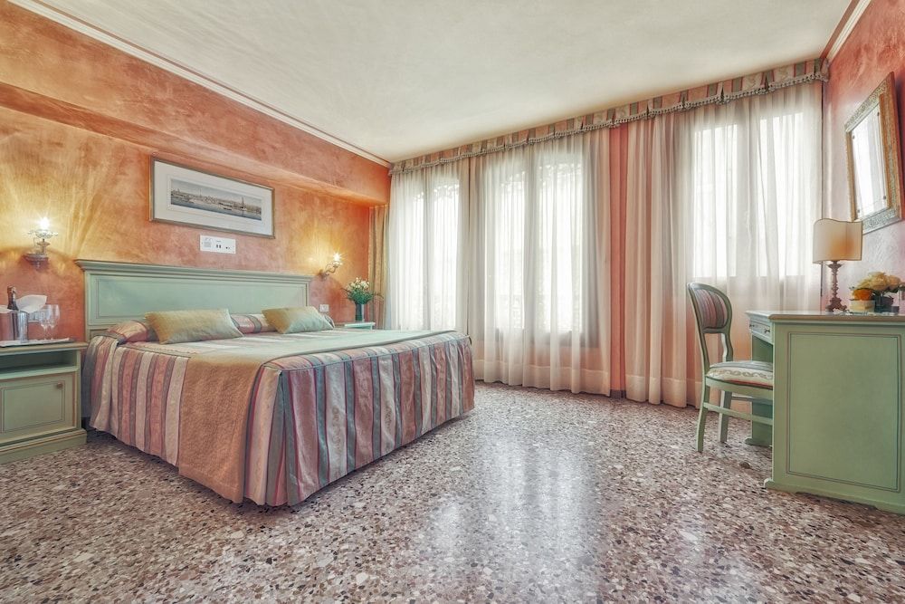 Hotel Firenze Double Room 2