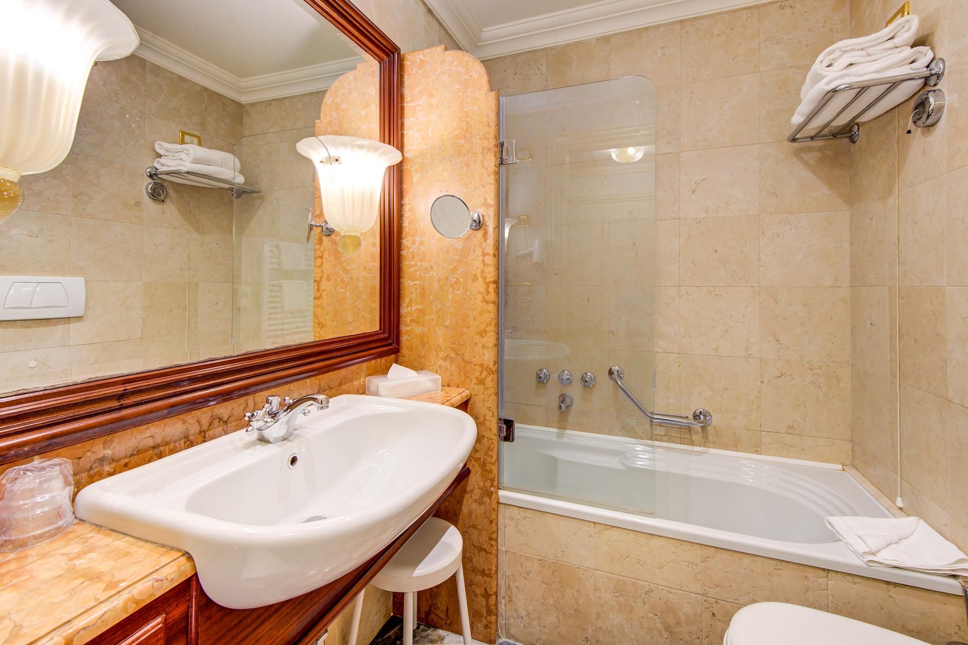 Superior Double Room with Extra Bed