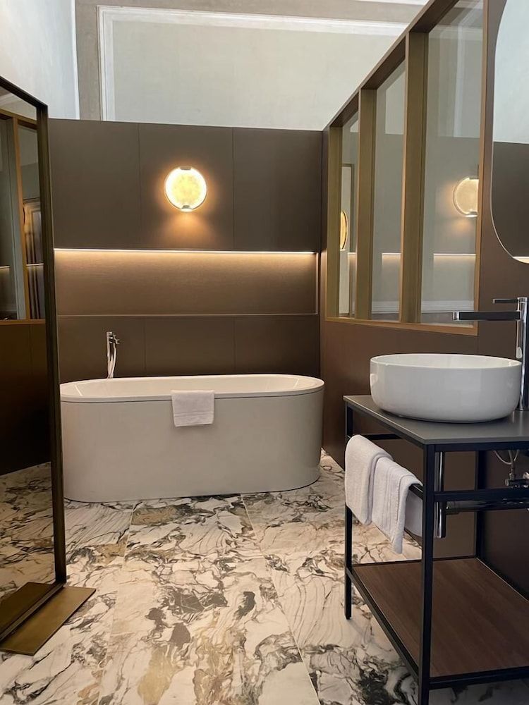 Ca' Vendramin Zago Superior Suite, Canal View 3