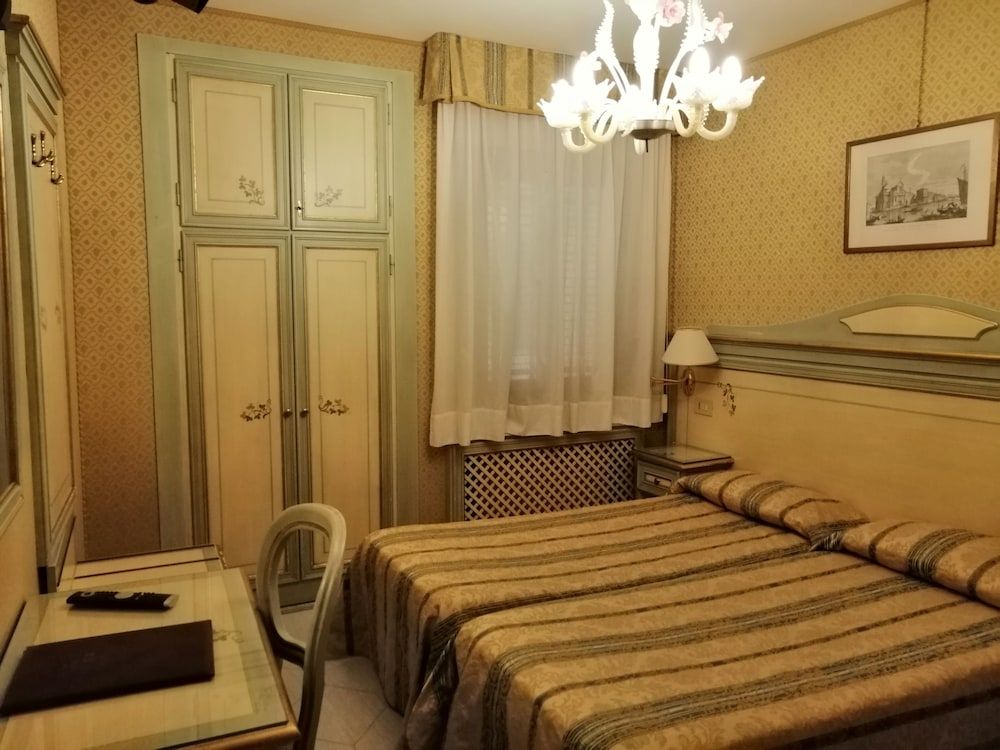 undefined Hotel Falier 8