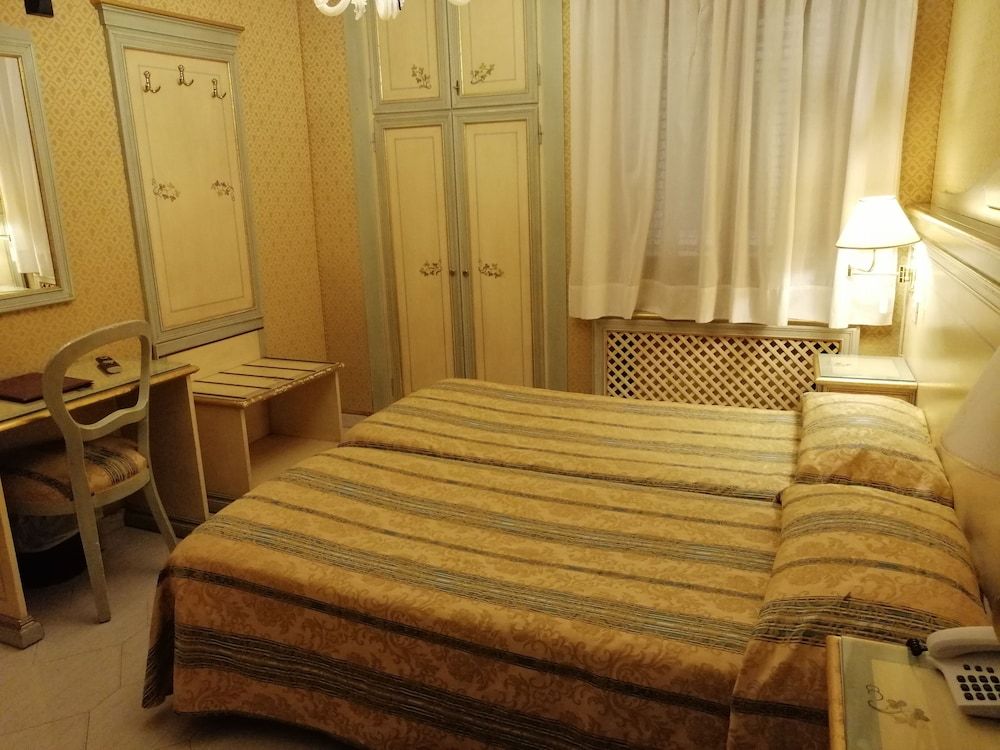 undefined Hotel Falier 10