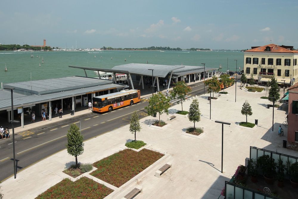 undefined Hotel Panorama 9