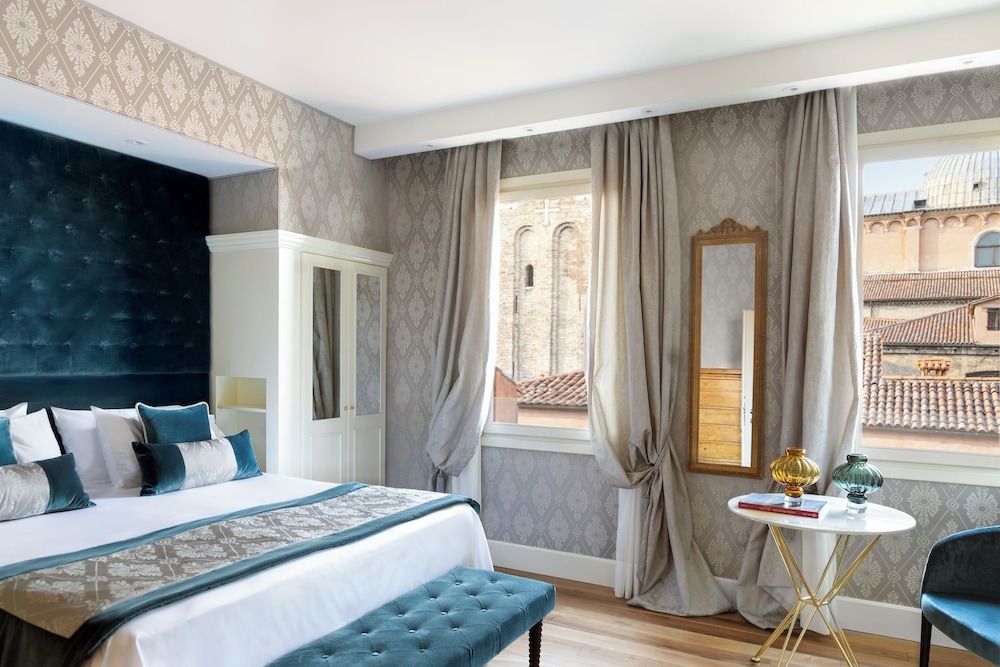 Londra Palace Venezia Classic Room, City View 2