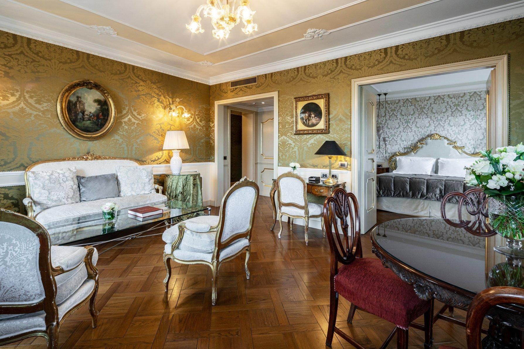 Sansovino Lagoon View Suite